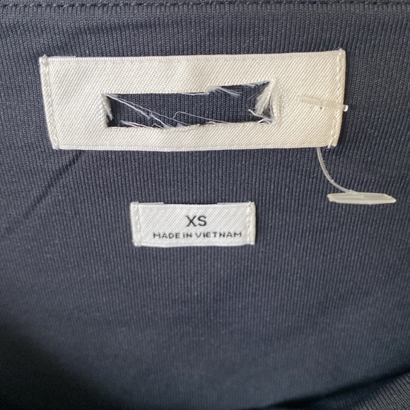 Aritzia Babaton contour Long Sleeve square neck Bodysuit w thong cut bottom. XS - Picture 7 of 7